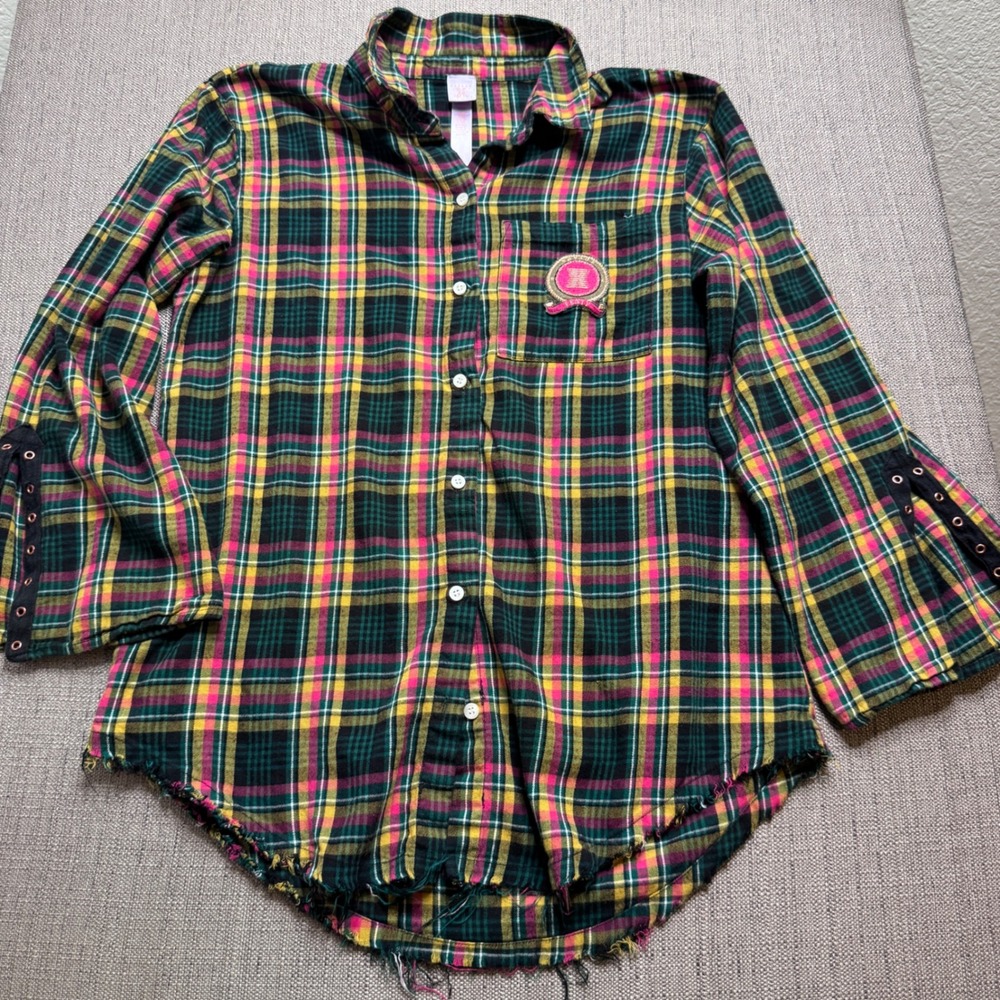 Savage X Fenty Plaid Flannel Shirt Green Pink Distressed Hem Eyelet Cuffs Medium